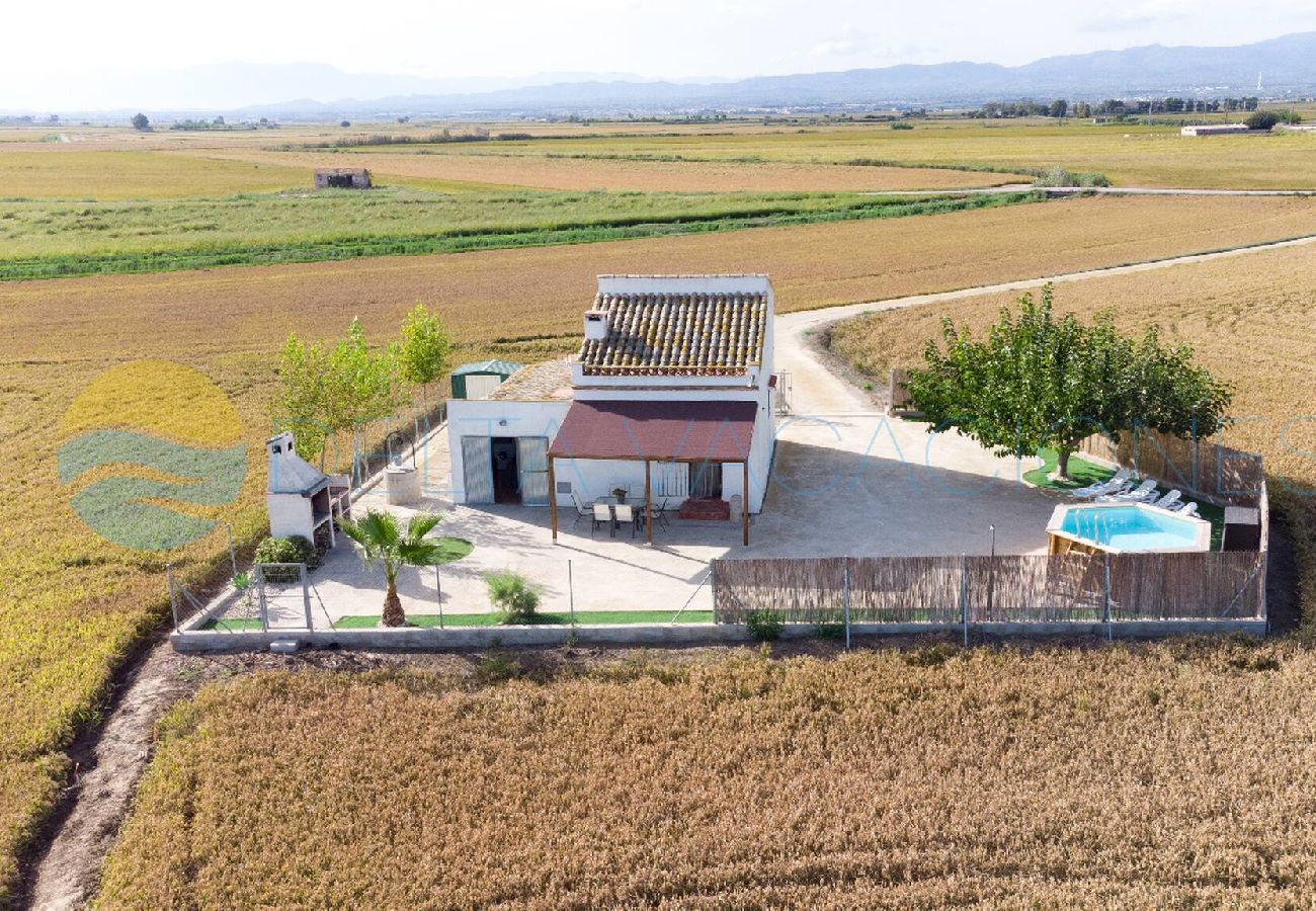 Casa rural en Deltebre - ILLA - Casa rural en el corazón del Delta