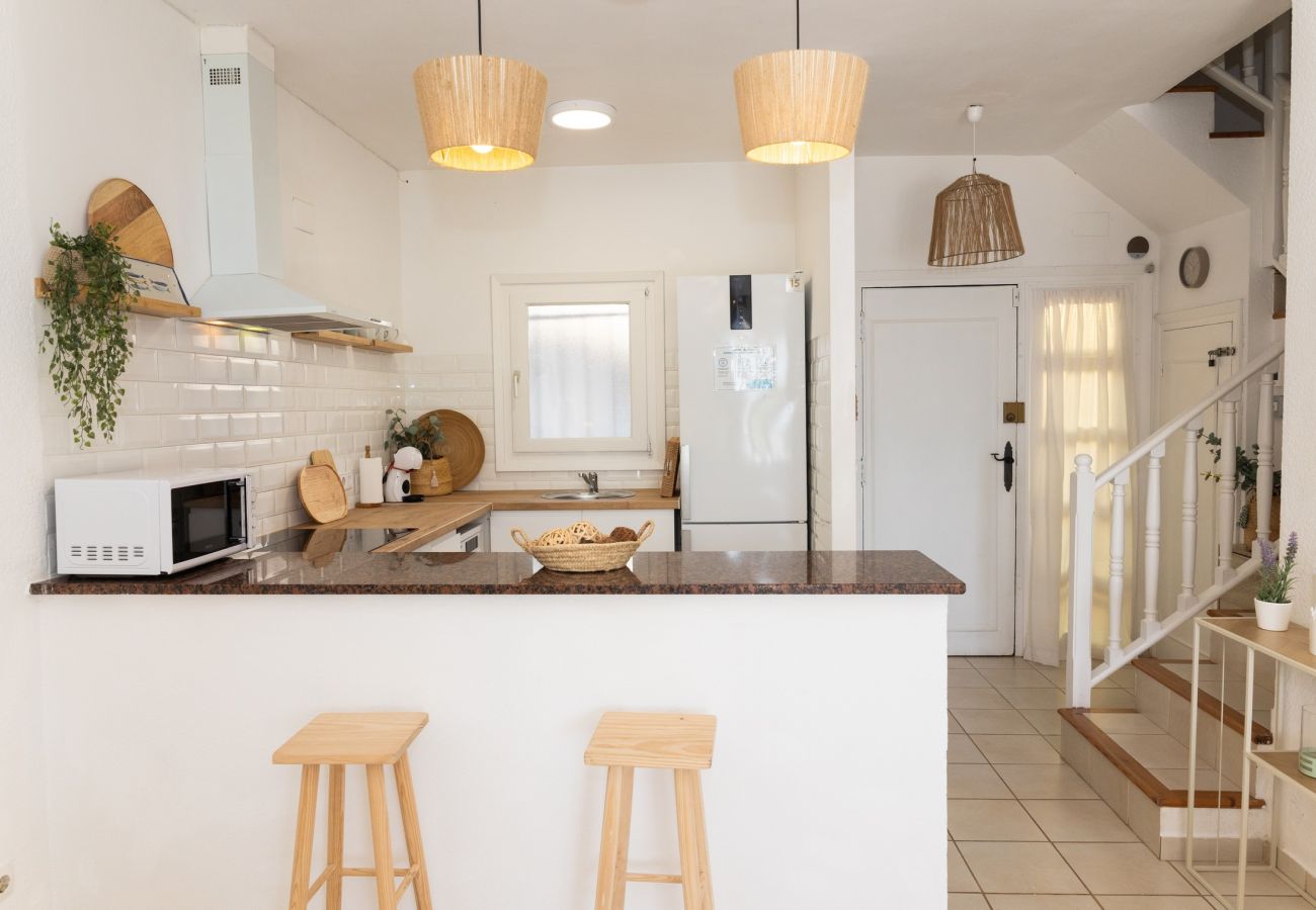 Casa adosada en Ampolla - BACONER - Casa en l'Ampolla con vistas al mar