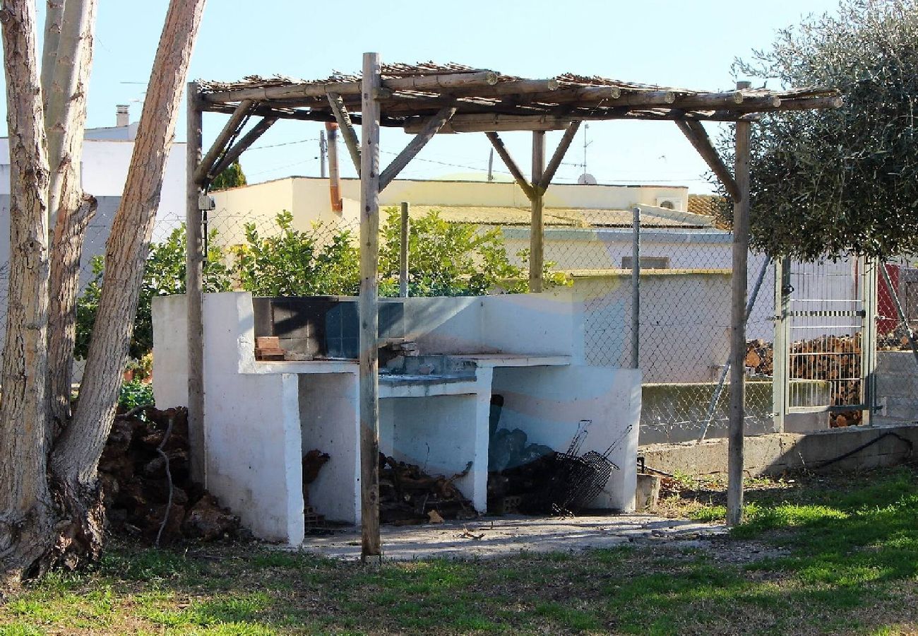 Casa rural en Sant Jaume d'Enveja - B. BLAVA - Barraca típica del Delta del Ebro