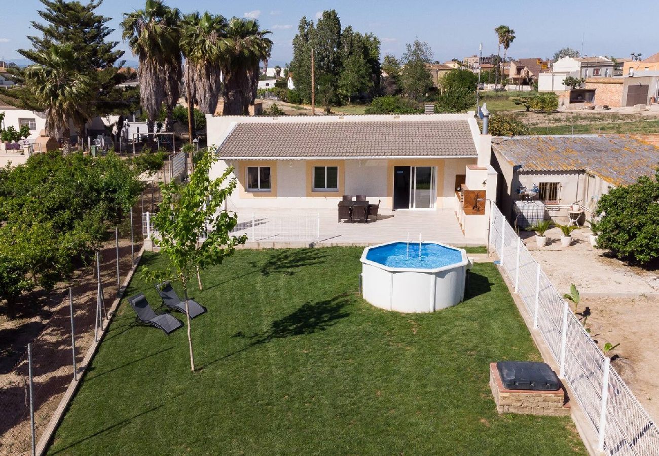 Casa en Deltebre - AIMAR - Casa con piscina privada y barbacoa