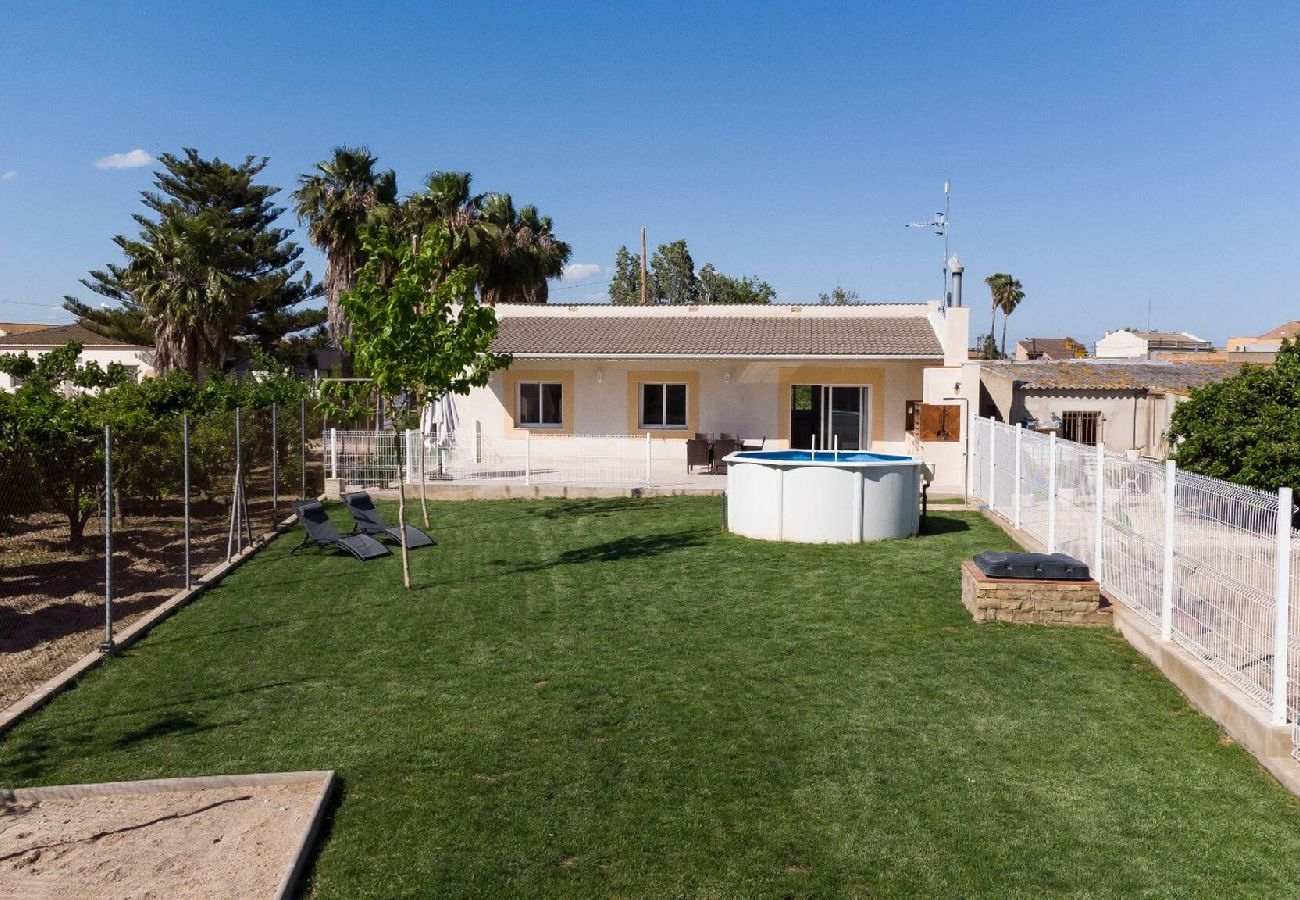 Casa en Deltebre - AIMAR - Casa con piscina privada y barbacoa