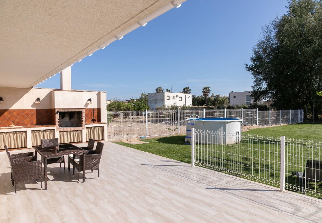 Casa en Deltebre - AIMAR - Casa con piscina privada y barbacoa