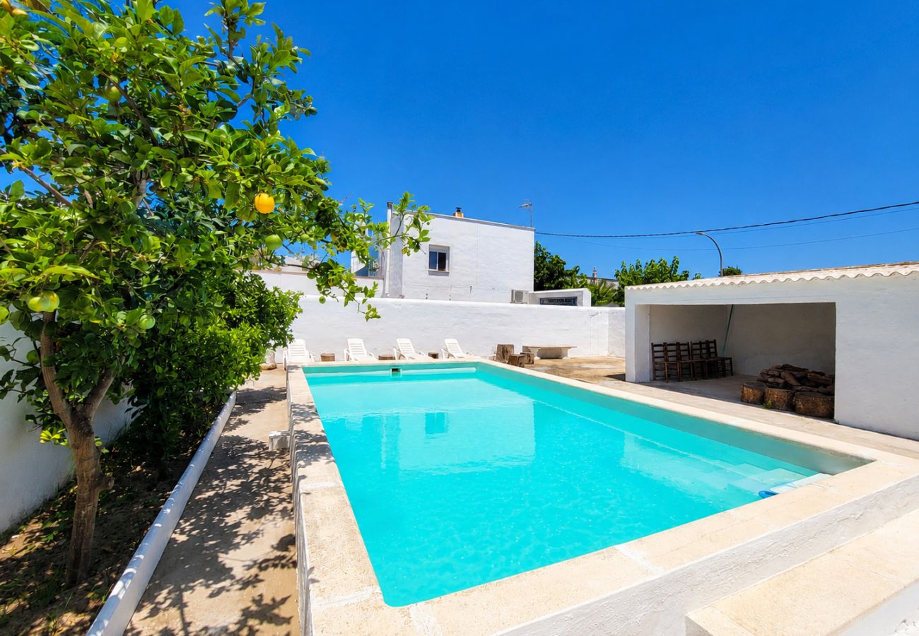 Casa en Poblenou del Delta - LLEVANTADA - Casa con piscina privada i barbacoa