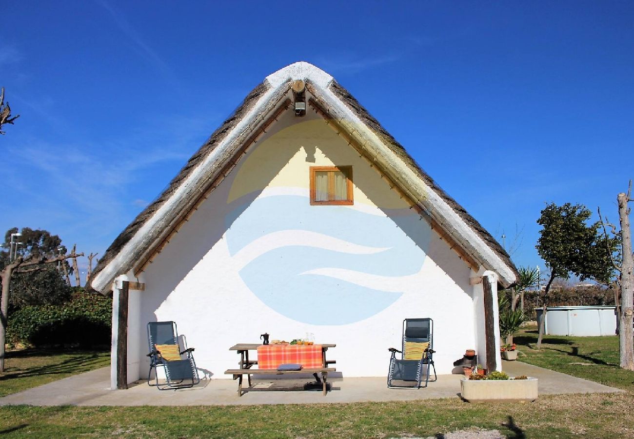 Casa rural en Sant Jaume d'Enveja - B. VERDA - Barraca típica del Delta del Ebro