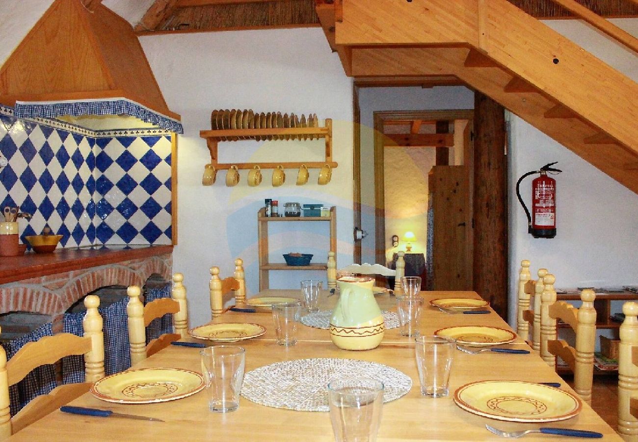 Casa rural en Sant Jaume d'Enveja - B. GRAN - Barraca del Delta para 16 personas