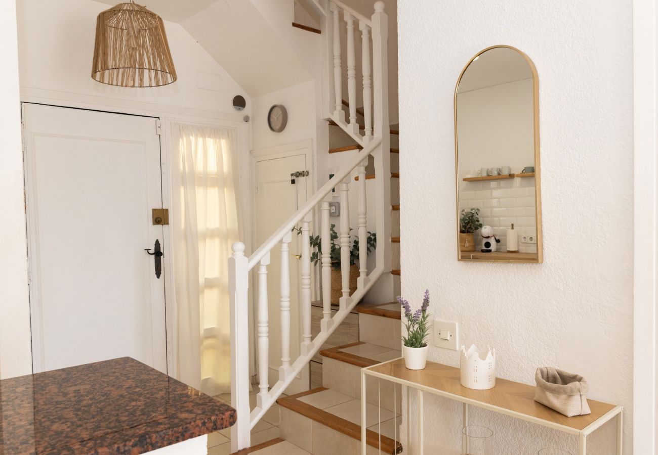 Casa adossada en Ampolla - BACONER - Casa en l'Ampolla con vistas al mar