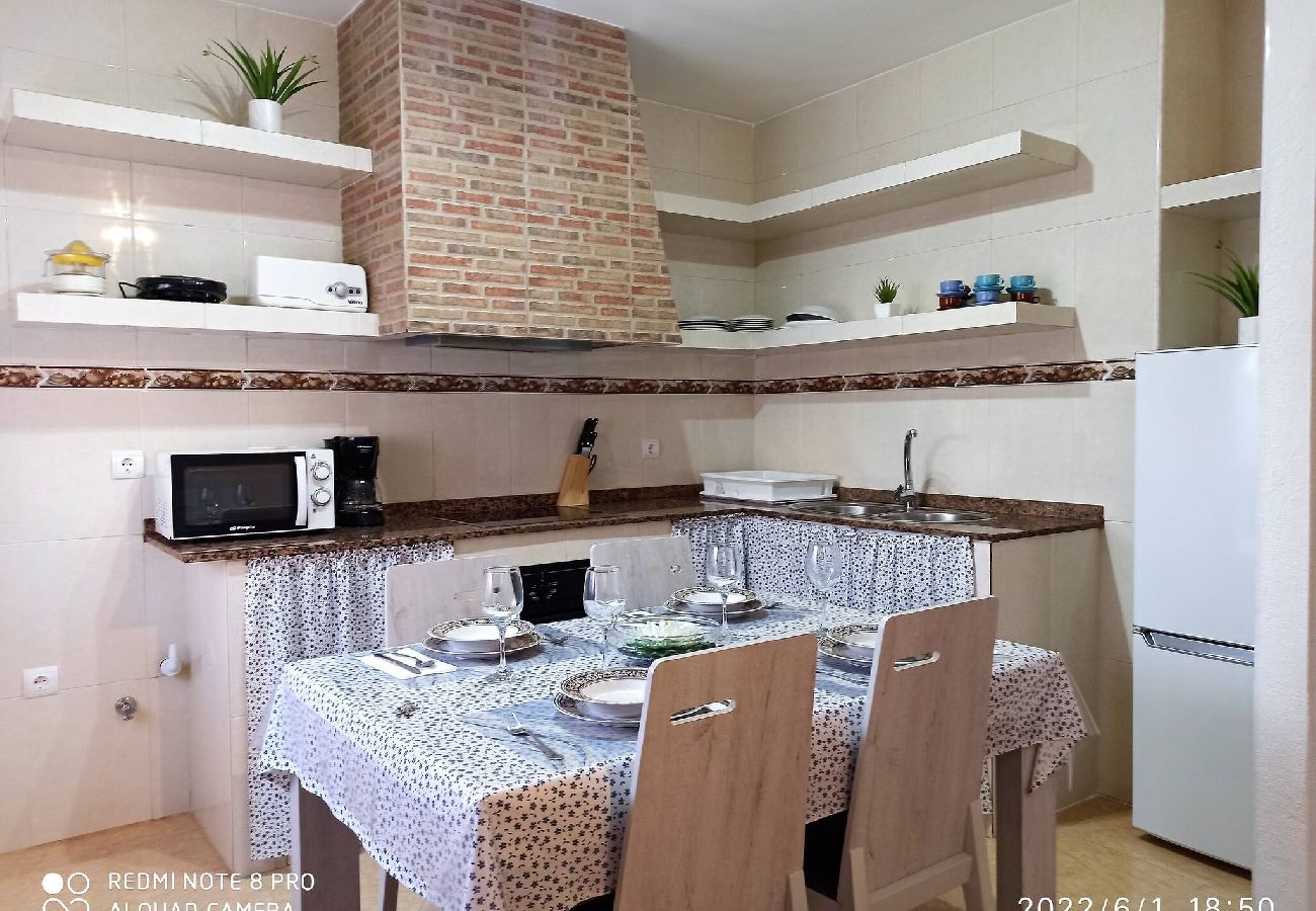 Casa en Deltebre - Galet · House for 4 people with barbecue and near