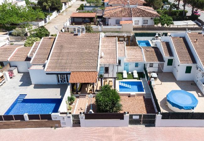 Casa adossada en Riumar - AGUSTINA - Casa en Riumar con piscina privada