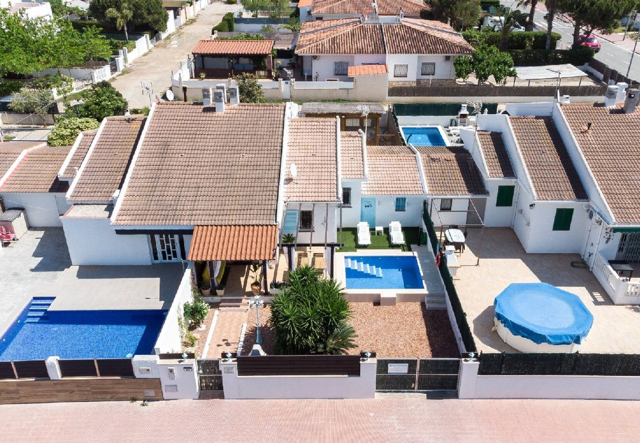 Casa adossada en Riumar - AGUSTINA - Casa en Riumar con piscina privada