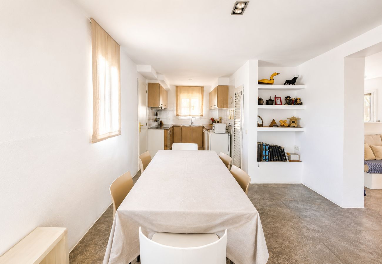 Casa en Poblenou del Delta - LLEVANTADA - Casa con piscina privada i barbacoa