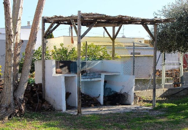 Cottage in Sant Jaume d'Enveja - B. GRAN - Barraca del Delta para 16 personas