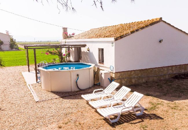 Cottage in Riumar - QUET - Casa rural con piscina privada y barbacoa
