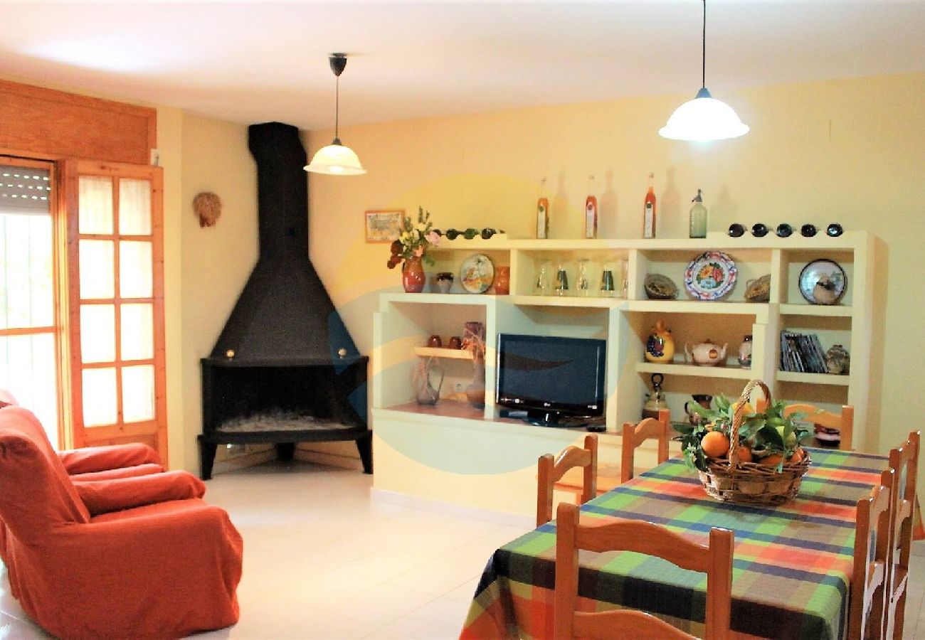 Cottage in Deltebre - PAGALL - Casa rural  para 8 personas en Riumar