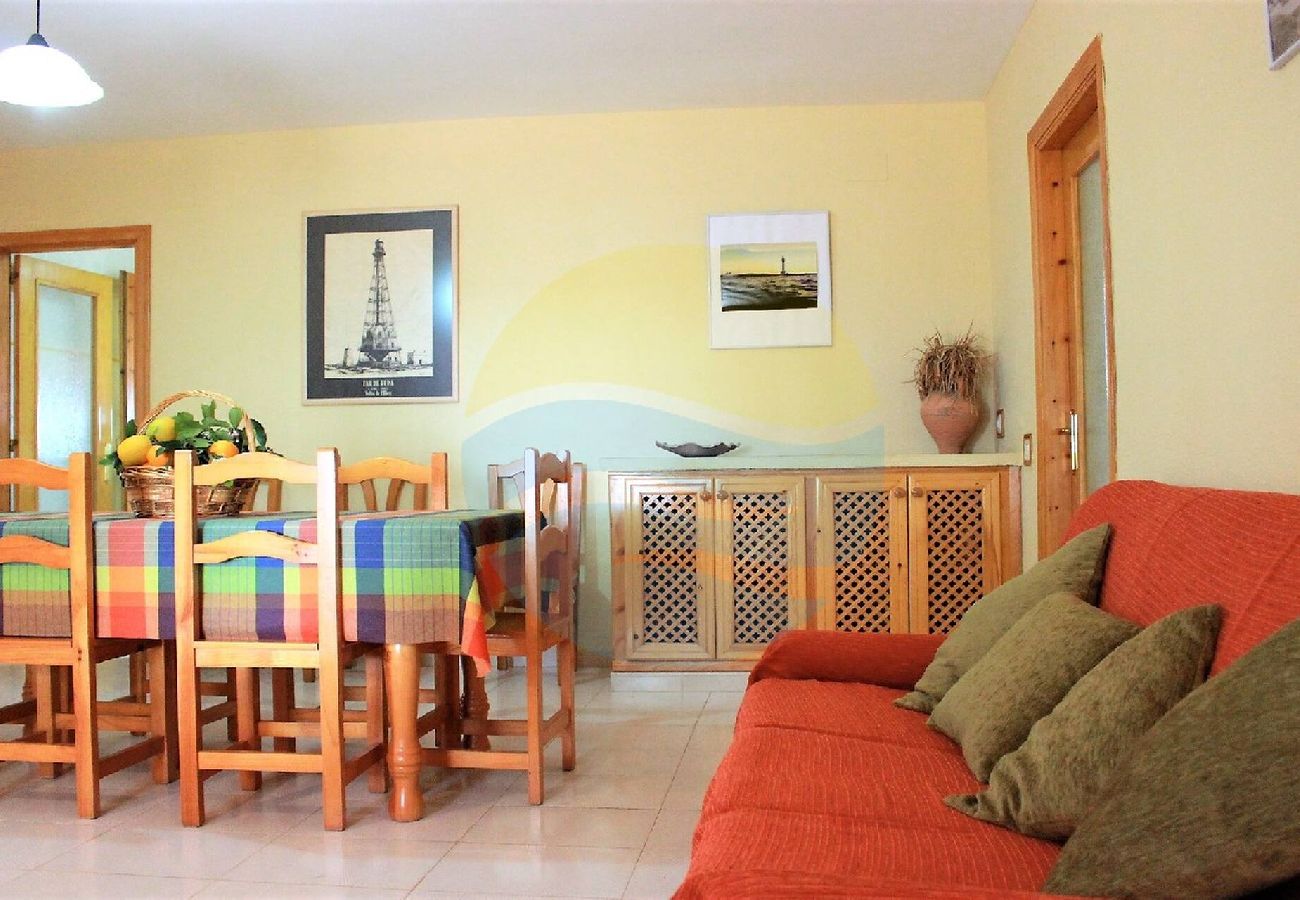 Cottage in Deltebre - PAGALL - Casa rural  para 8 personas en Riumar