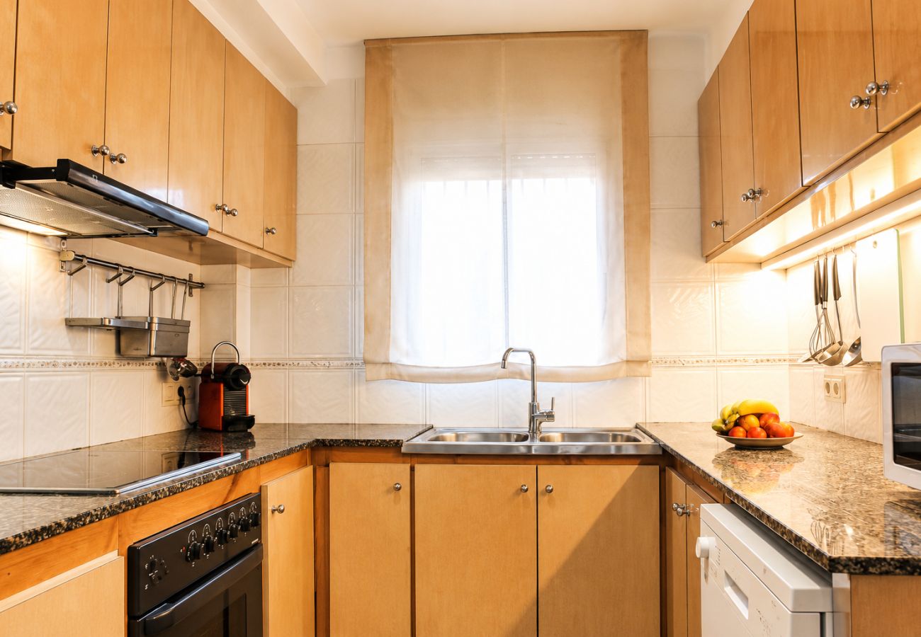 House in Poblenou del Delta - LLEVANTADA - Casa con piscina privada i barbacoa