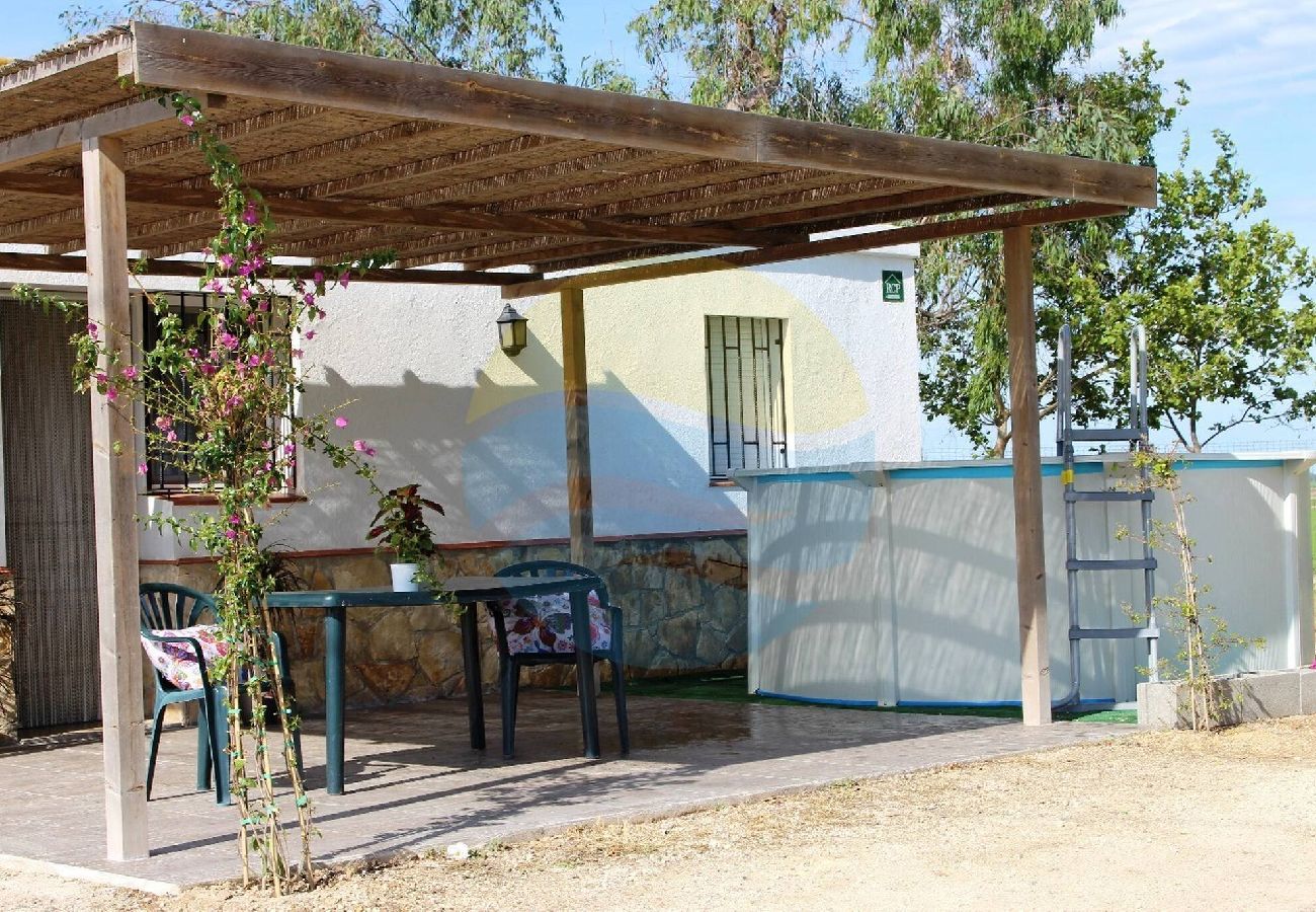 Gîte Rural à Riumar - QUET - Casa rural con piscina privada y barbacoa