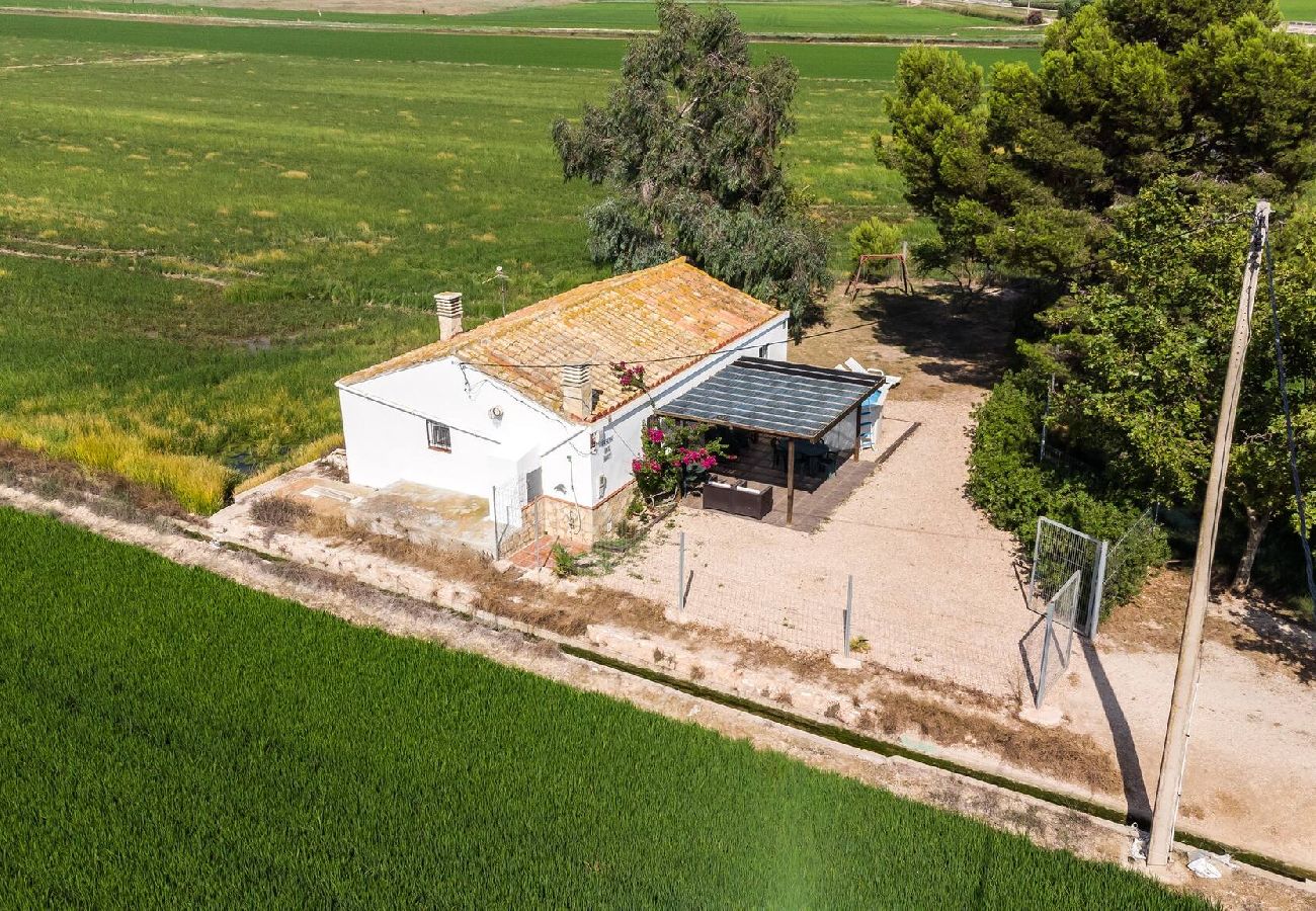 Gîte Rural à Riumar - QUET - Casa rural con piscina privada y barbacoa