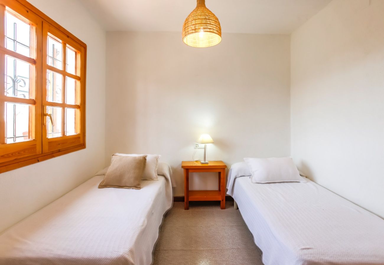 Gîte Rural à Riumar - PAGALL - Casa rural  para 8 personas en Riumar